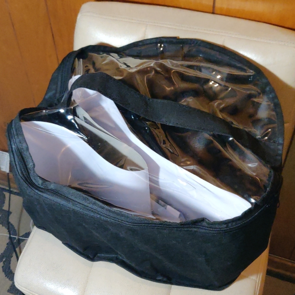 XXL hat carrier,for multiple hats or ONE huge hat.